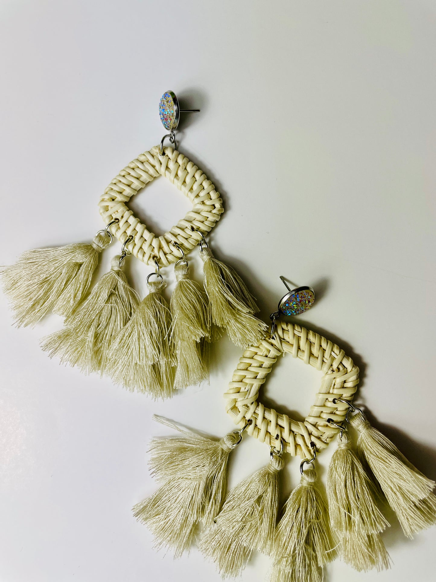 Straw Diamond Shape Tasseled Earrings